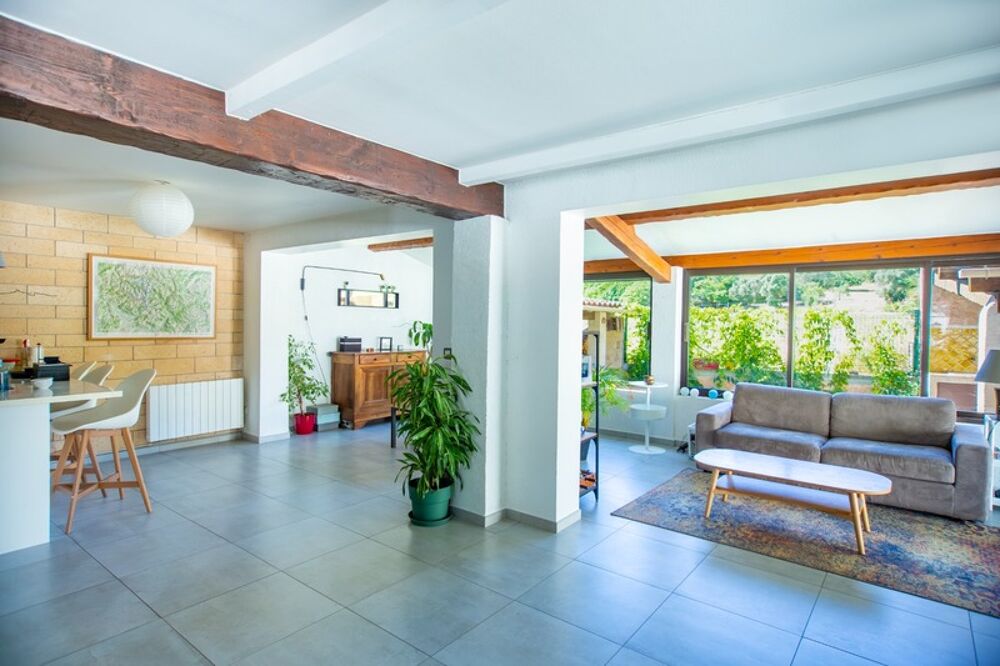 À vendre Maison T4 de 116 m² avec terrasse et piscine aux PENNES MIRABEAU - Les Cadeneaux/Les Bouroumettes
