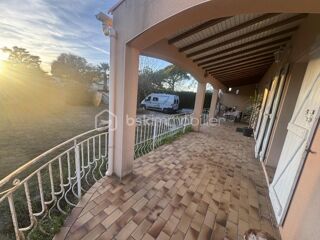  Villa  vendre 5 pices 140 m