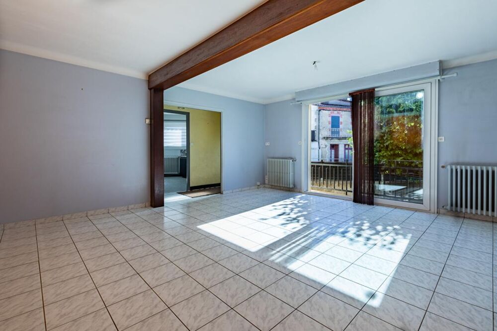 Maison Gétigné Centre 4 P . 3 Chs . 107,48 M² . Garage . T 121 M²