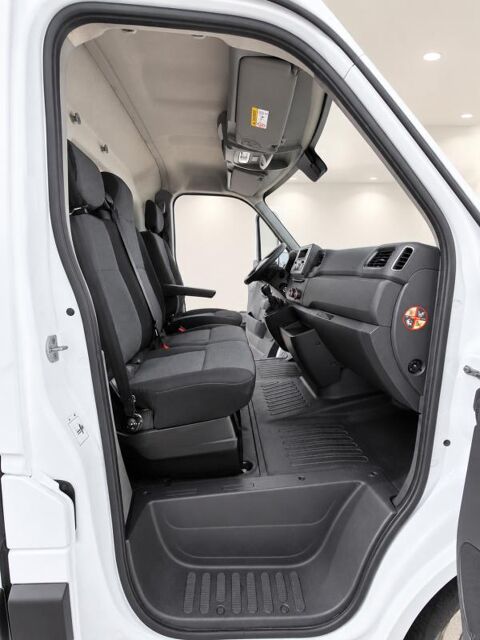 Master 1&deg; Main / 2.3 Dci 135cv de 2021 L2H2 version GRAND CONFORT * 2021 occasion 60430 Abbecourt