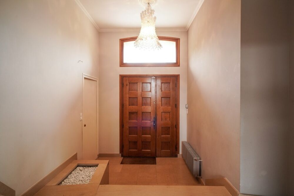 Maison à vendre 9 pièces (71850)