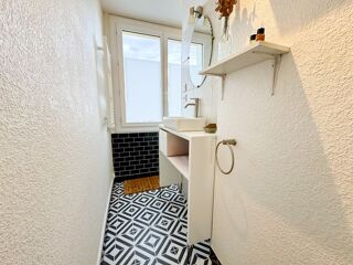  Appartement � vendre 4 pi�ces 64 m�