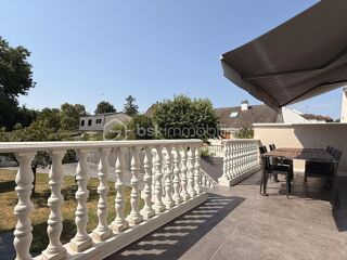  Propriété/château à vendre 6 pièces 197 m²