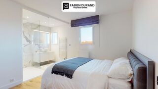 Vente Appartement Appartement Unique à Frejus  Plage 3 pièce(s) 70 m2 avec Garage Cave Parking Frejus