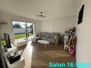  Maison à louer 6 pièces 130 m²