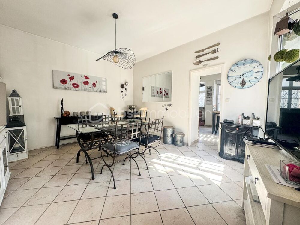 MAISON DE BOURG DE 74m2 AVEC DE 2 CHAMBRES
