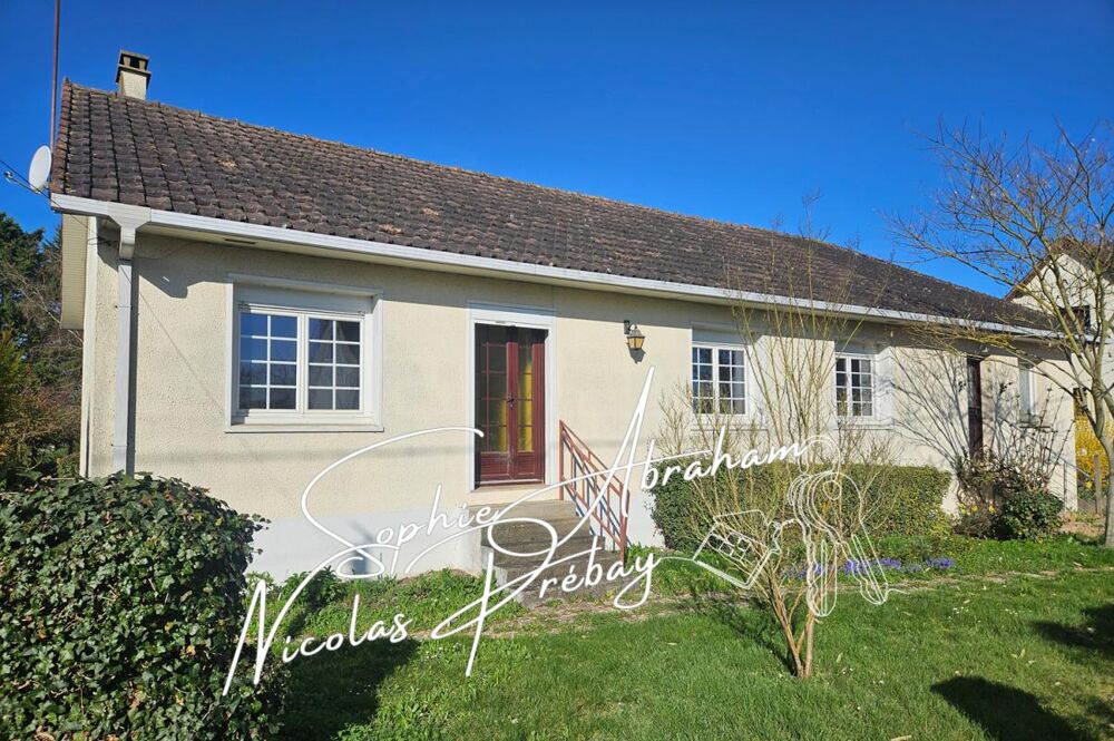 Ensemble immobilier composé de deux habitations avec sous-sol et terrain