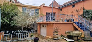  Immeuble � vendre 10 pi�ces 415 m�