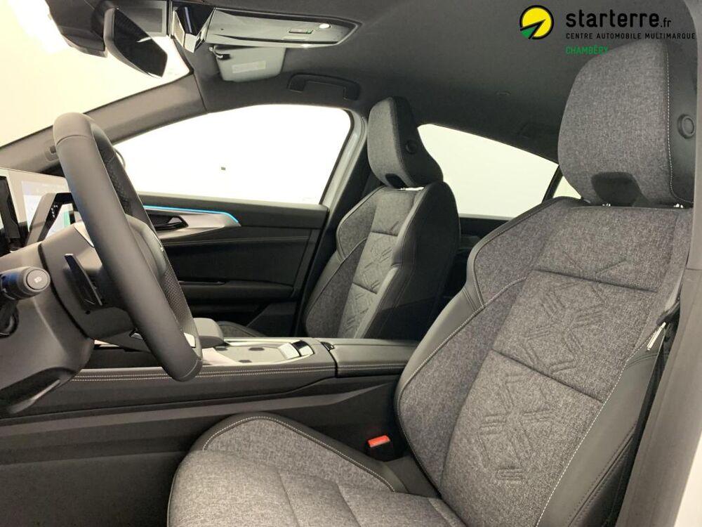 Rafale E-Tech full hybrid 200ch Techno 2025 occasion 73420 Voglans