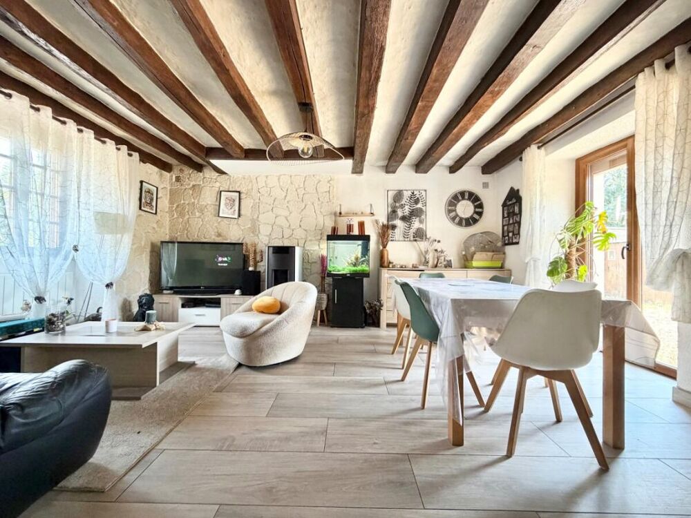 Vente Maison Villevêque - Maison T4 - 113m² - Parcelle : 1787m2 Villeveque