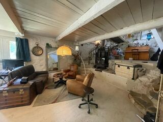  Propriété/château à vendre 6 pièces 140 m²