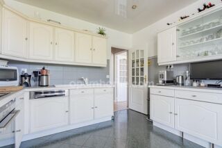  Appartement à vendre 5 pièces 140 m²