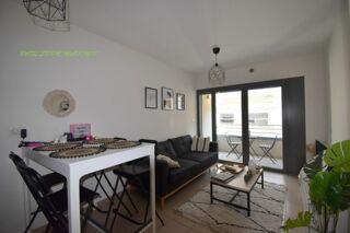 Location Appartement Dpt Gard (30), à louer NIMES appartement T2 Nimes