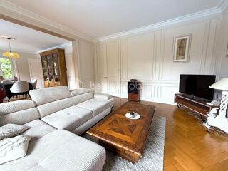  Maison � vendre 10 pi�ces 303 m�