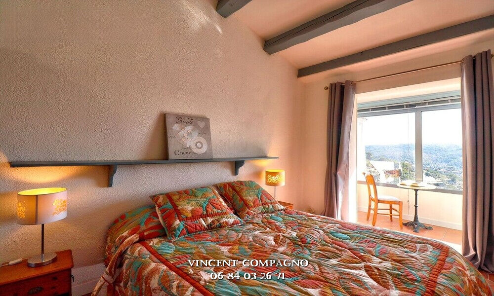  vendre  Maison Esparron-de-Verdon (04800)