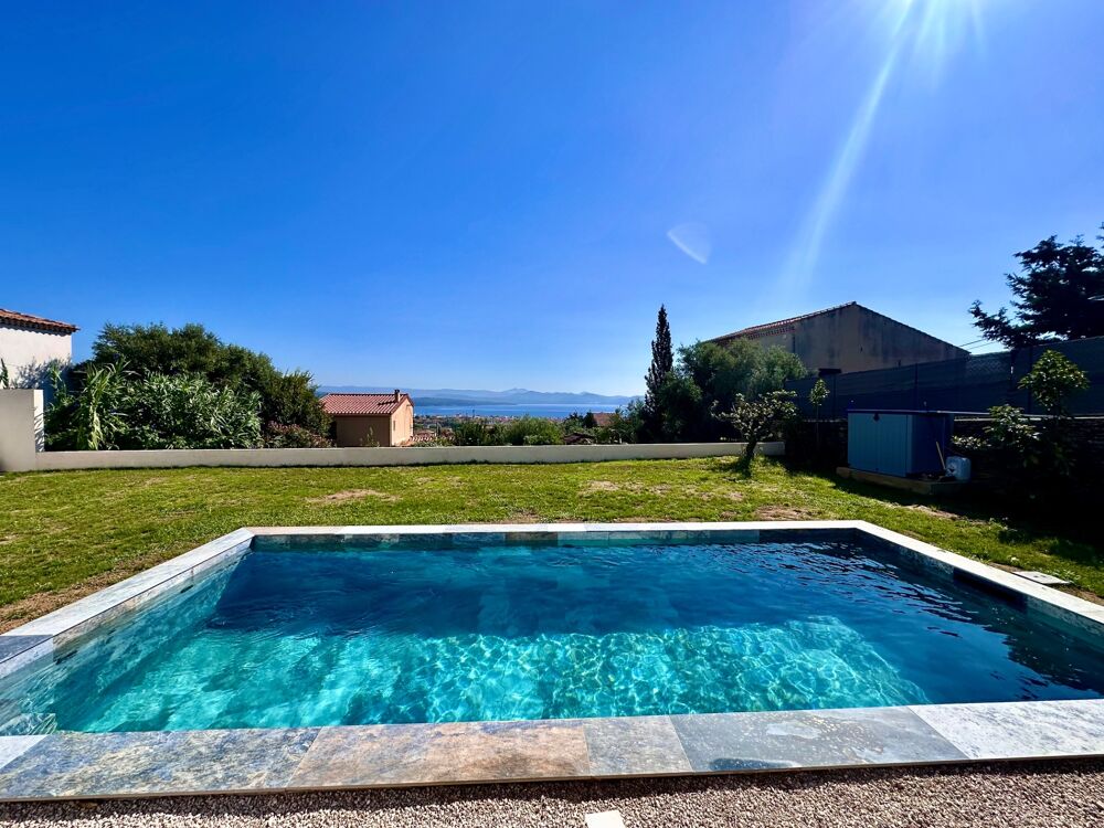 Vente Maison La Ciotat, Maison Contemporaine de 185m2 avec Piscine, Vue panoramique mer à 180°, sur terrain de 737m2 La ciotat