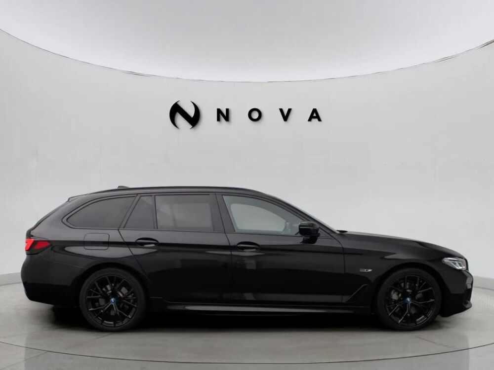 S&eacute;rie 5 530e • xDrive M Sporti 292ch Attelage 2022 occasion 33600 Pessac