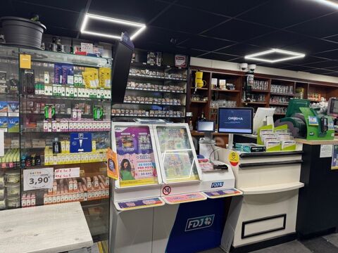 &Agrave; VENDRE � MURS & FONDS - BAR TABAC FDJ � C&ocirc;te de Granit Rose � Emplacement privil&eacute;gi&eacute; proche mer 626000 22300 Lannion