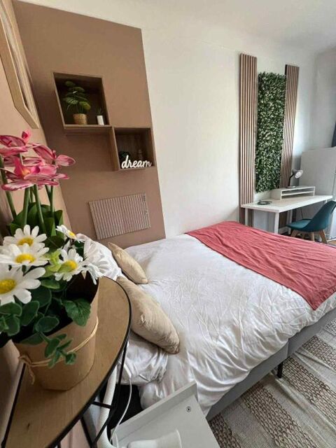  Appartement � louer 5 pi�ces 105 m�