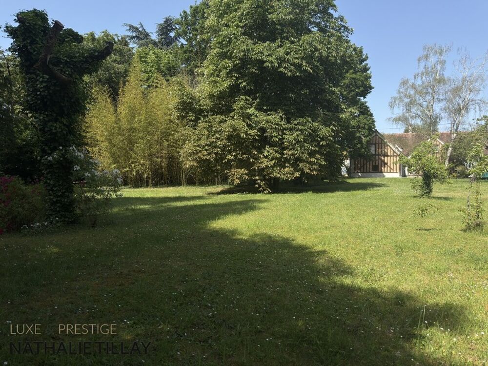 Orléans Maison de charme et de caractère, à vendre, 227m² habitables, parc de 3755 m²