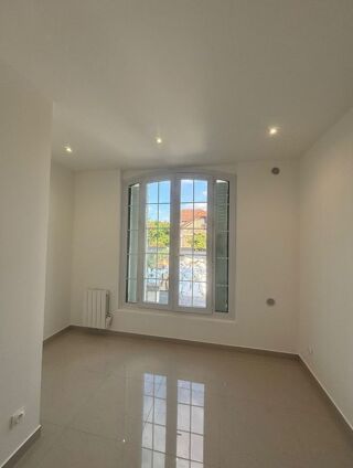  Appartement à louer 2 pièces 26 m²