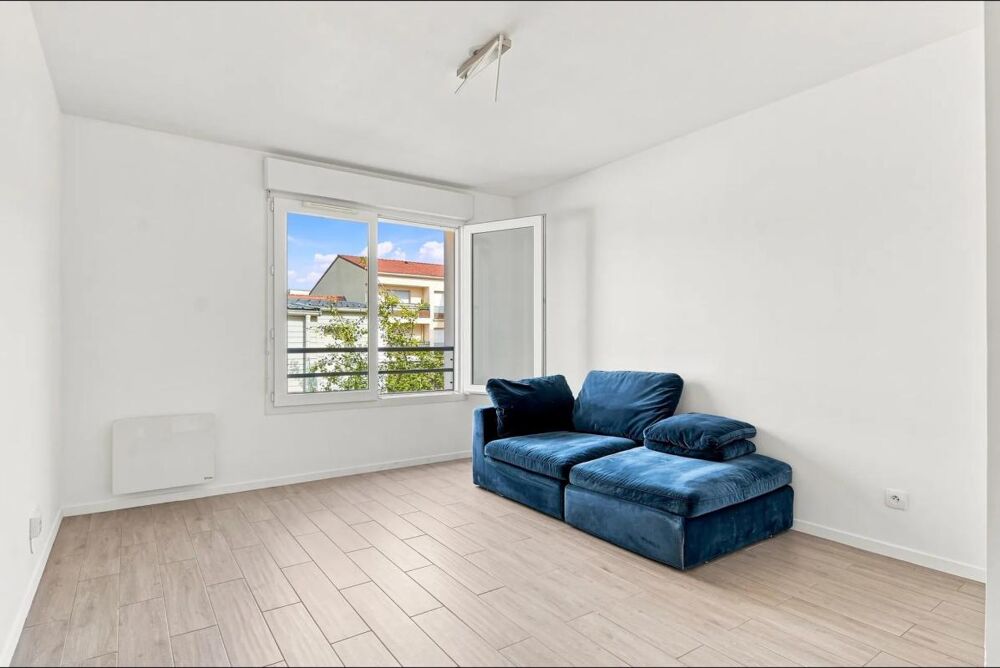 Vente Appartement ROMAINVILLE – 3 PIÈCES 68 M² – 2 CHAMBRES – BALCON – CALME & VUE JARDIN Romainville