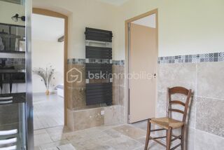  Ferme � vendre 9 pi�ces 300 m�