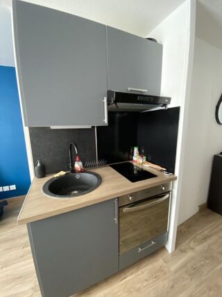  Appartement à louer 1 pièce 19 m²