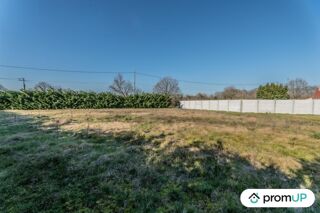  Terrain  vendre 689 m
