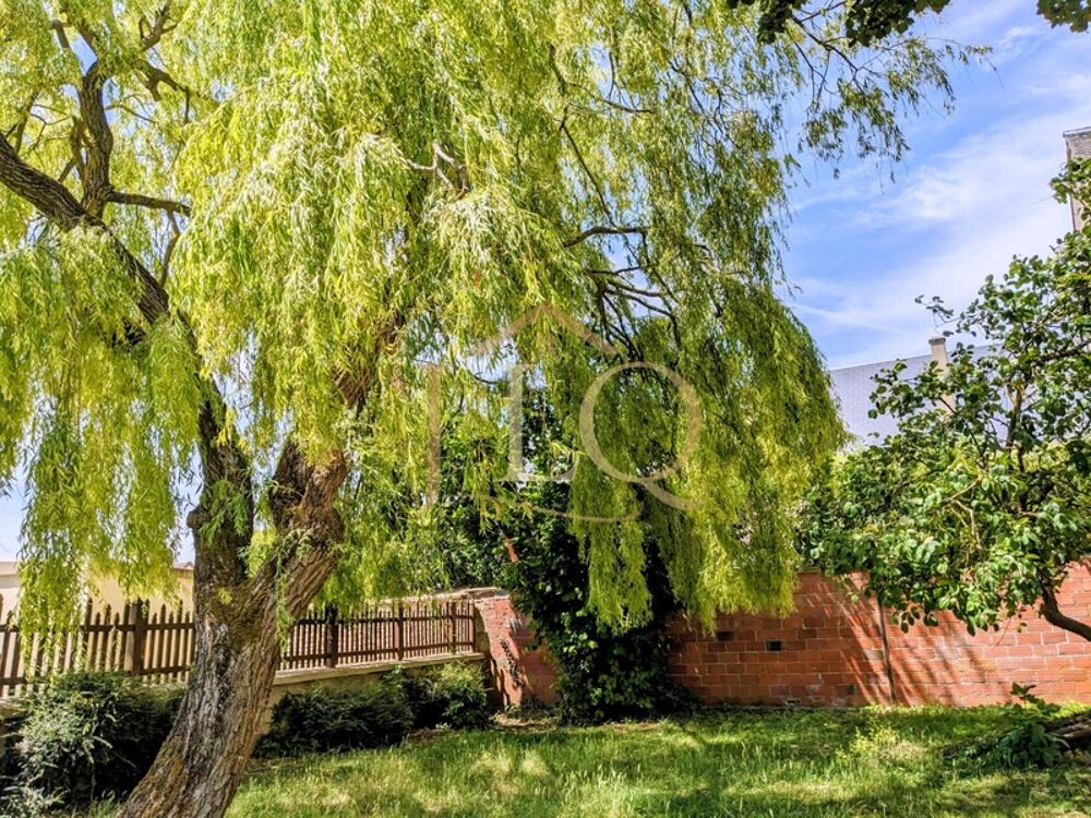 Villa Alleni - Ancien presbytère de 180m², 5 chambres, terrain paysagé de 1 800m² - Allainville (78)