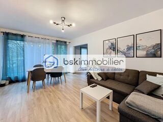  Appartement  vendre 4 pices 80 m