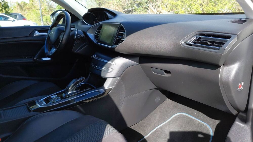 308 II 1.5 BlueHDi 130 EAT8 Tech Edition - Automatique 2020 occasion 97436 Saint Leu