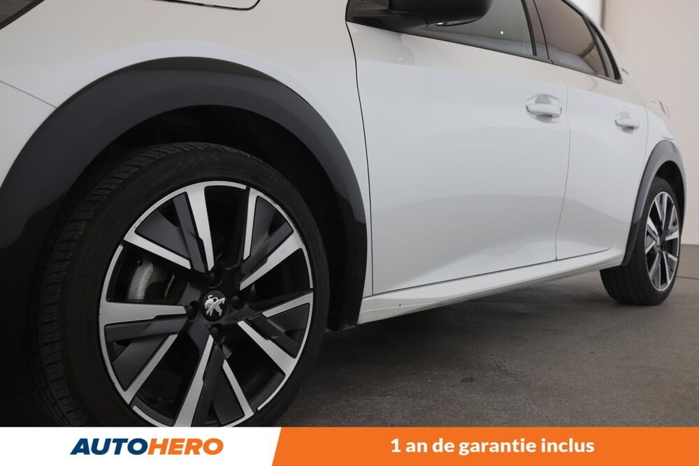 208 1.2 PureTech GT Line 100 ch 2020 occasion 92130 Issy-les-Moulineaux