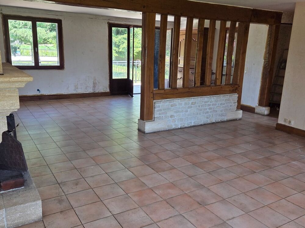Vente Maison Opportunité rare maison de 176 M2 sur plus de 1700 M2 à 9KM de Deauville Saint martin aux chartrains