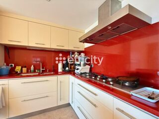  Villa � vendre 8 pi�ces 174 m�