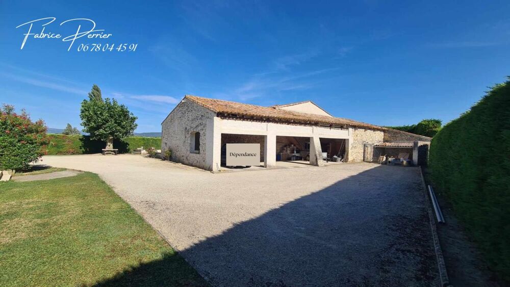 Vente Maison Maison 259 m2 , Dépendance 74 m²,  Abri 70m², Piscine, Terrain 3000m² Bonlieu sur roubion