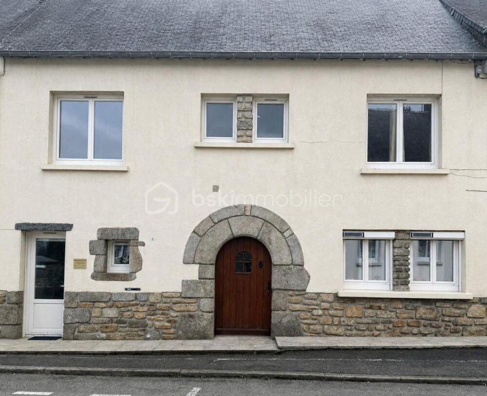 Opportunité : Maison de ville 133 m² habitables avec jolie jardin au calme