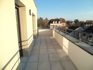  Appartement à louer 2 pièces 44 m²