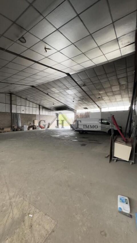 &Agrave; LOUER - ENTREP&Ocirc;T - 420m&sup2; – CREIL 2500 60100 Creil