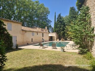  Maison à vendre 12 pièces 345 m²