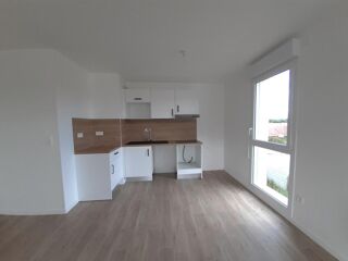  Appartement à louer 2 pièces 58 m²