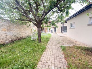  Propri�t�/ch�teau � vendre 7 pi�ces 230 m�
