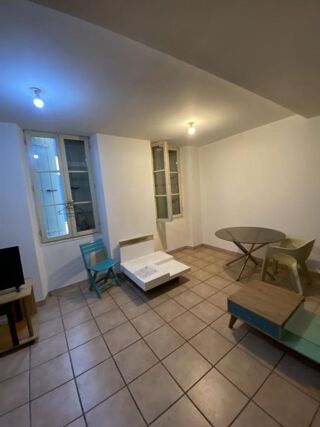  Appartement à louer 1 pièce 29 m²