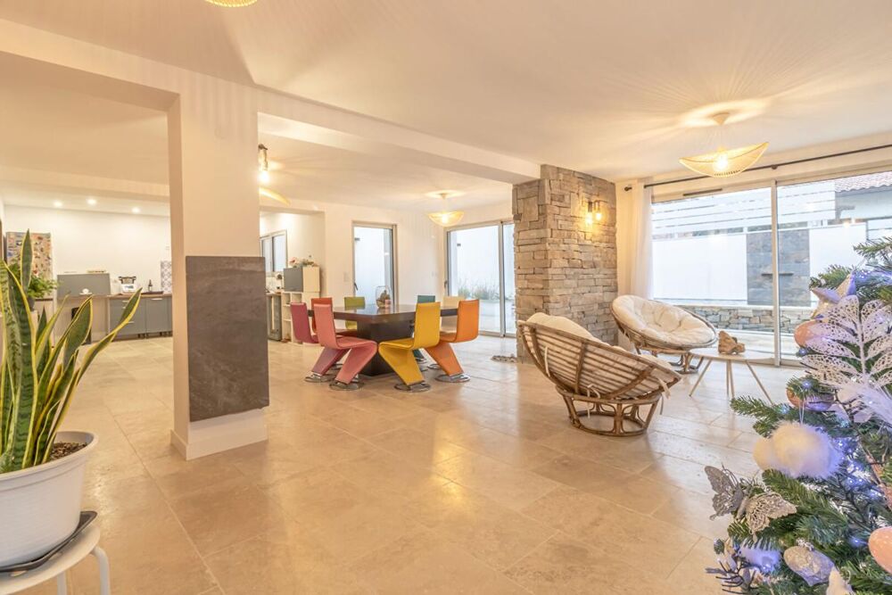 Vente Maison Maison Hendaye 7 pièce(s) 188 m2 Hendaye