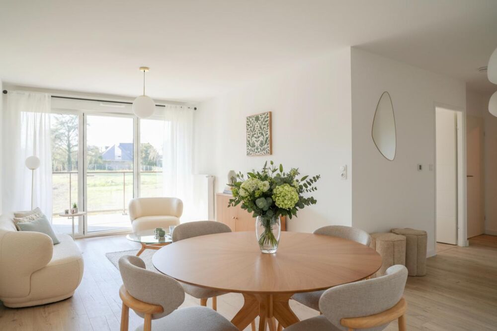 Appartement - Rennes - 3 pièces - 58.8 m2 + Parking + Loggia - Quartier Jeanne d'Arc