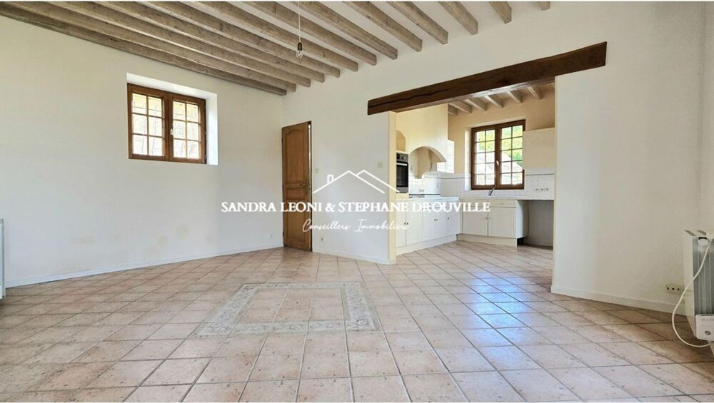 PROCHE MAINTENON ET SAINT-PIAT CHARMANTE LONGERE de 105 m2