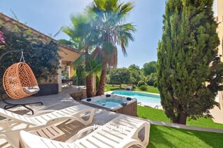  Propriété/château à vendre 6 pièces 257 m²