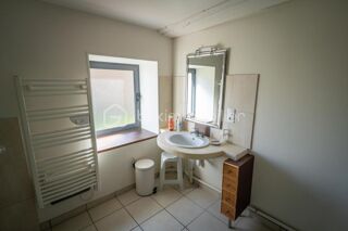 Propriété/château à vendre 9 pièces 205 m²