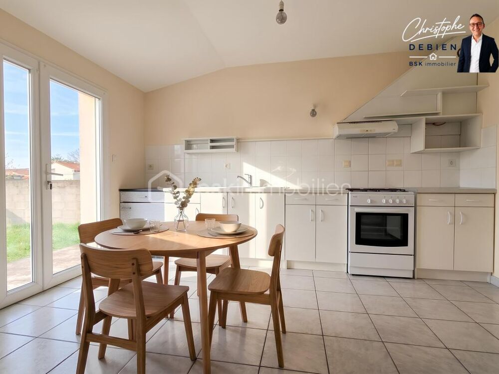 PAVILLON DE 2002 SUR 560 M² DE TERRAIN  3 CHAMBRES  JARDIN ET TERRASSE
