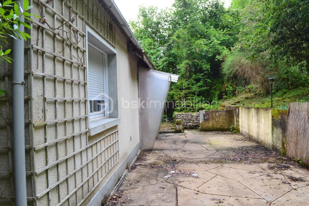 À vendre : Maison élevée sur sous-sol dans un quartier calme et recherché